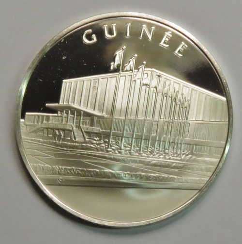 Guinea United Nations proof sterling silver medallion - Weighs 12,5 grams