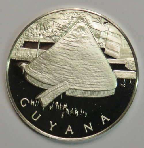 Guyana United Nations sterling silver medallion - Weighs 13,2 grams