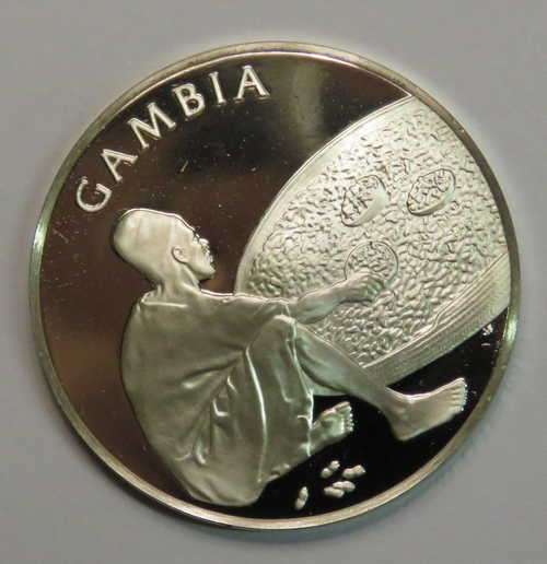 Gambia United Nations proof sterling silver medallion - Weighs 13,1 grams