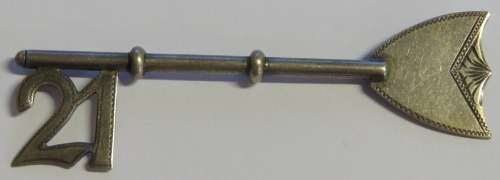 Sterling silver vintage 21 key