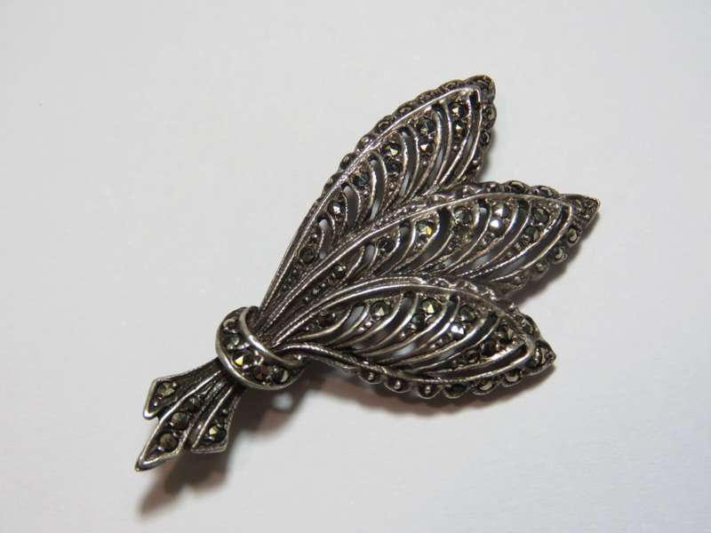 Lovely Marcasite Broach with safety holder