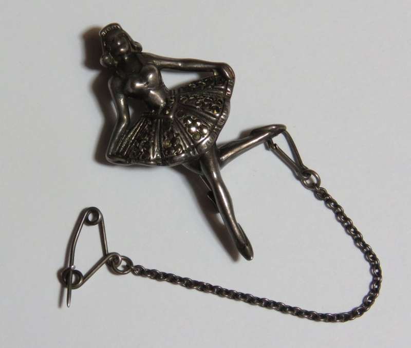 Pin brooch ballerina - Marcasite - Lovely with safety chain