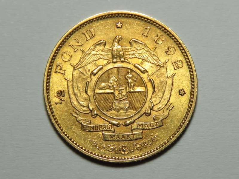 1892 ZAR double shaft halfpond - Mint lustre in AU condition with small rim nick at 3°clock obverse