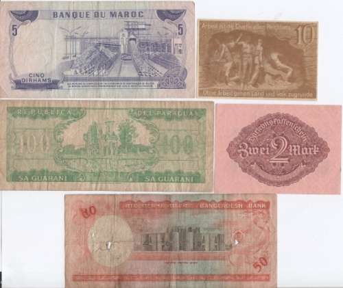 Lot of 10 world banknotes