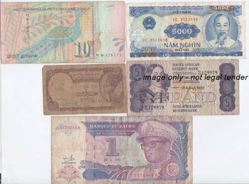 Lot of 10 world banknotes