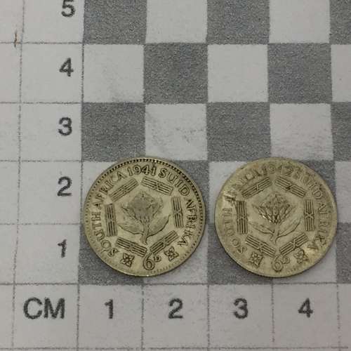 South Africa 1941 and 1942 Six pence coins with cracked die - errors
