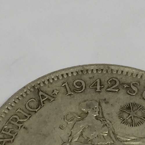 1942 SA Union Error Shilling with 4 cracked die marks