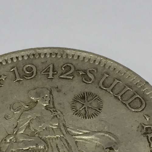 1942 SA Union Error Shilling with 4 cracked die marks