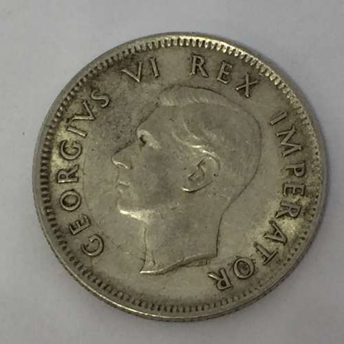 1942 SA Union Error Shilling with 4 cracked die marks