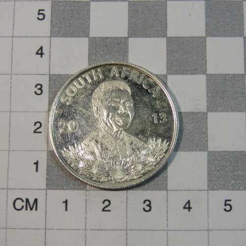2013 Mandela silver protea R1 - Life of a legend