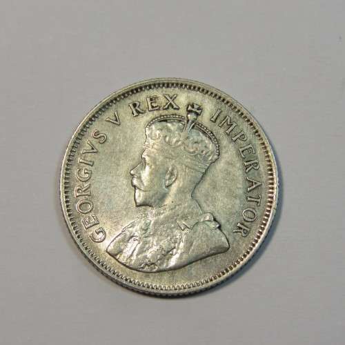 1933 South Africa shilling - VF - Scarce
