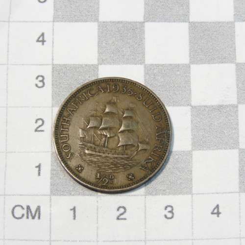 1935 SAU half penny - Bronze - VF+ - Book value of R600
