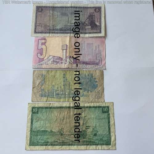 Lot of 10 different Africa banknotes