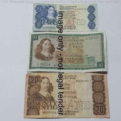 Lot of 10 old world banknotes