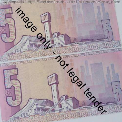 GPC de Kock 3rd issue lot of 3 R5 notes almost uncirculated in sequence
