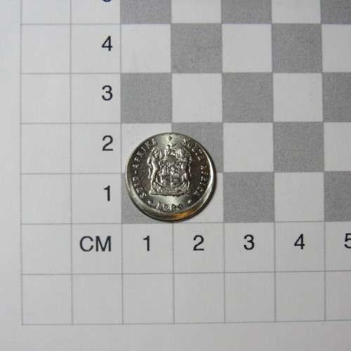 South Africa Error coin - 1985 five cent with deformed planchet