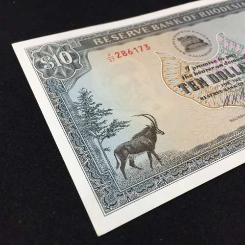 Reserve Bank of Rhodesia Ten dollars 19 November 1975 - Crisp uncirculated - a Top quality banknote
