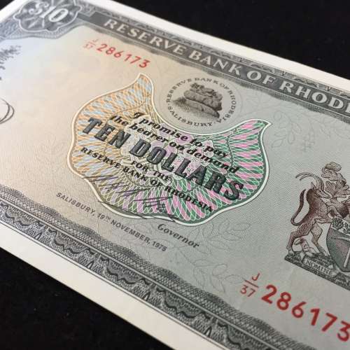 Reserve Bank of Rhodesia Ten dollars 19 November 1975 - Crisp uncirculated - a Top quality banknote