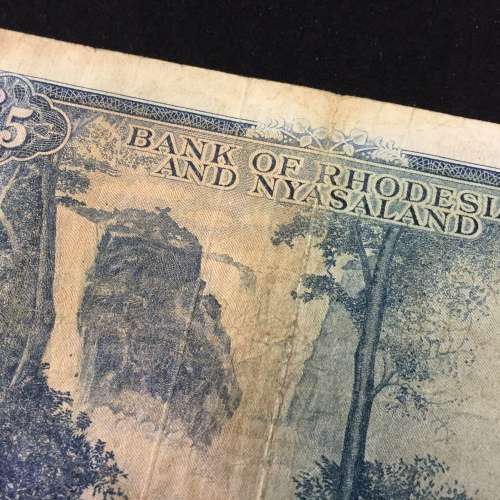 Rhodesia & Nyasaland Five Pounds Y1 - 1 October 1956 fine