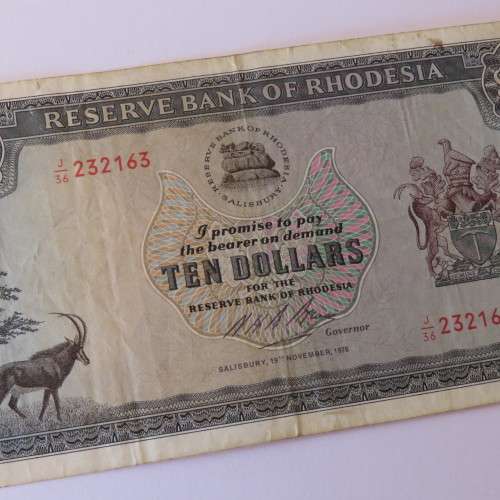 Reserve Bank of Rhodesia Ten Dollars 19 November 1975 - VF