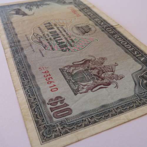 Reserve Bank of Rhodesia Ten Dollars 1 March 1976 - VF