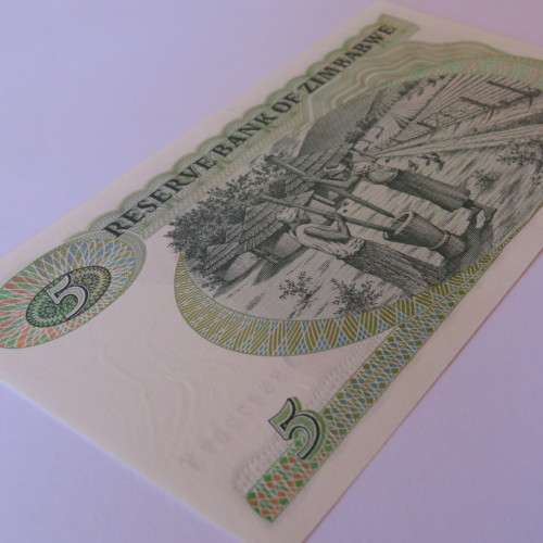 Zimbabwe 4th issue Five Dollars Harare 1994 uncirculated ZW16