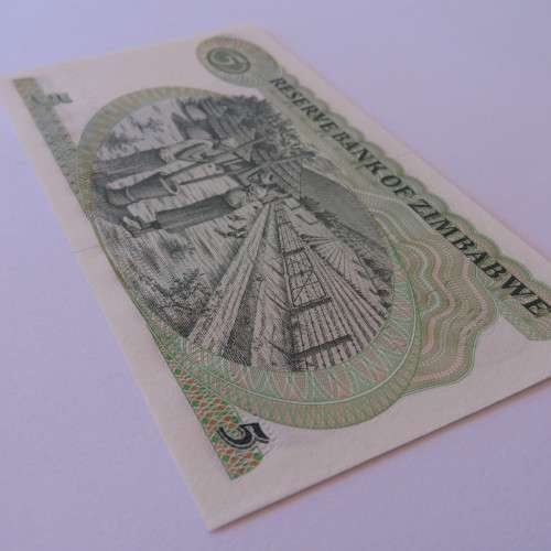 Zimbabwe 4th issue Five Dollars Harare 1994 uncirculated ZW16
