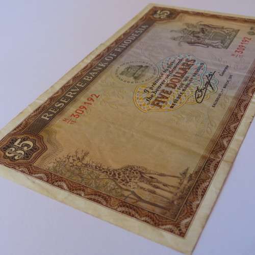 Reserve Bank of Rhodesia Five Dollars 1 March 1976 aVF