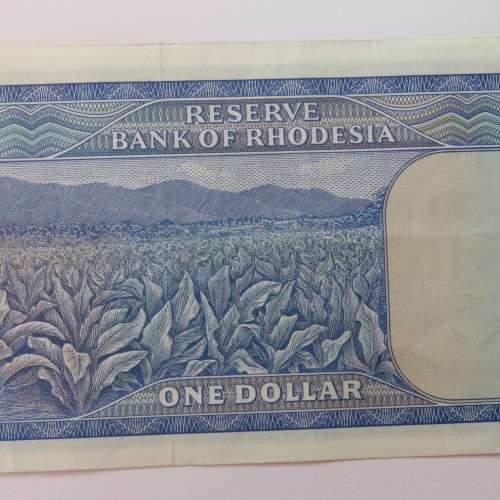 Reserve Bank of Rhodesia One Dollar 15 October 1974 uncirculated - Slight horizontal dent