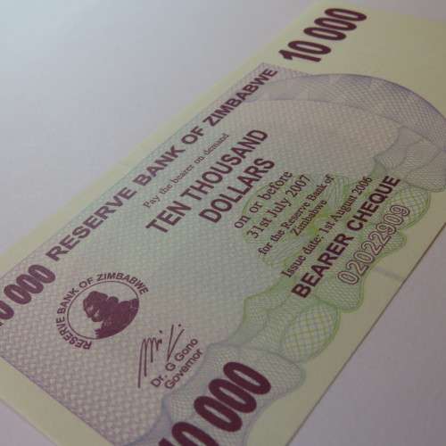Zimbabwe Bearer cheque 1/8/2006 $10000 uncirculated 10000 with space after 10 AE 8571808