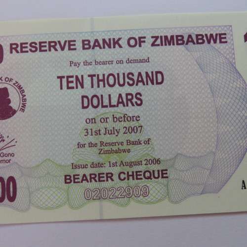Zimbabwe Bearer cheque 1/8/2006 $10000 uncirculated 10000 with space after 10 AE 8571808