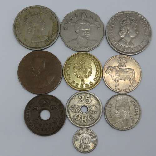 Lot of 10 International coins - All different