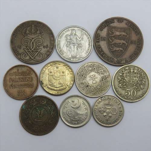 Lot of 10 world coins - All different