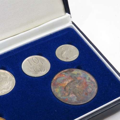 1989 RSA short proof set with silver R1