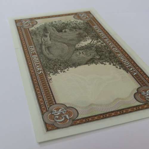 Reserve Bank of Rhodesia Five Dollars 15 May 1979 Crisp Uncirculated