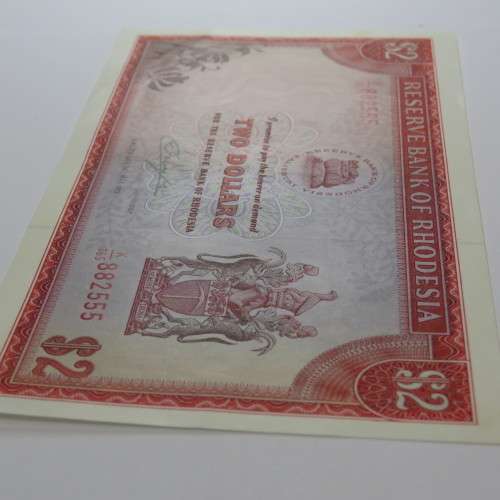 Reserve Bank of Rhodesia Two Dollars 24 May 1979 uncirculated with vertical dent centre