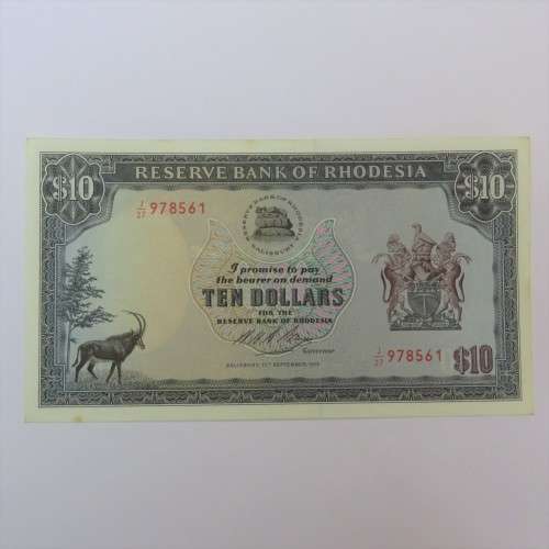 Reserve Bank of Rhodesia Ten Dollars 15 September 1975 Crisp uncirculated