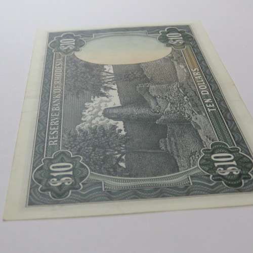 Reserve Bank of Rhodesia Ten Dollars 1 March 1976 AU+ (UNC with centre dent)