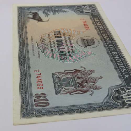 Reserve Bank of Rhodesia Ten Dollars 15 December 1973 uncirculated