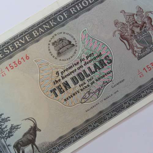 Reserve Bank of Rhodesia Ten Dollars 1 March 1976 uncirculated with light dirt staining