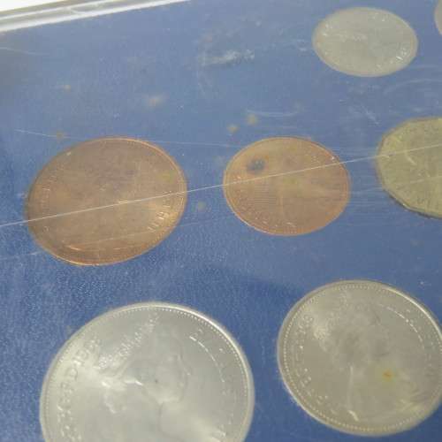 Great Britain coin set with last Pound, shilling, penny coins and First Decimal coins - uncirculated