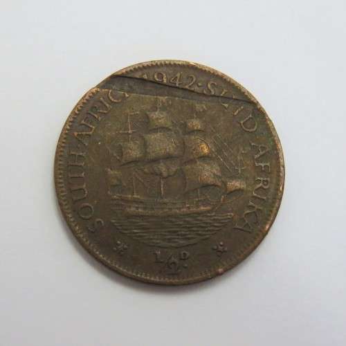 1942 South Africa half penny with major die flaw