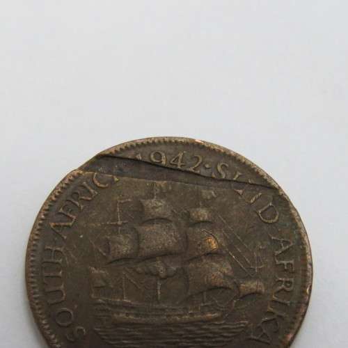 1942 South Africa half penny with major die flaw