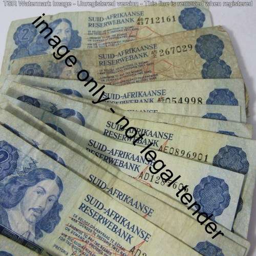 Lot of 46 old South Africa R2 notes