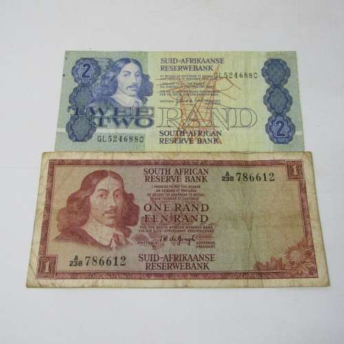 Lot of 10 World banknotes - some uncirculated