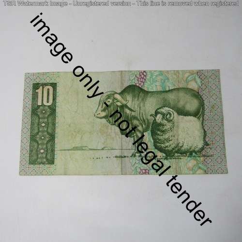 Lot of 7 different old South Africa banknotes - R1, R2, R5 and R10