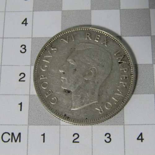 1941 South Africa half crown EF+ - double struck - clearly visible at bottom of date