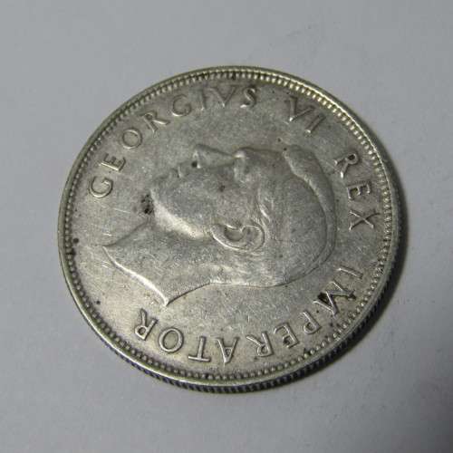 1941 South Africa half crown EF+ - double struck - clearly visible at bottom of date