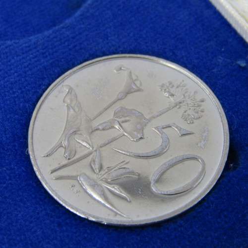 South Africa Lot of 6 proof coins from 1973 in red box - 1 cent to 50 cent - scarce 20 cent
