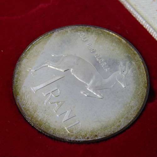 1968 South Africa short proof set with English R1 in red long proof box